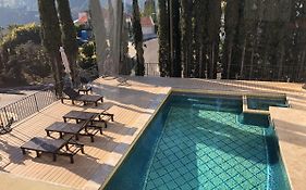 Hollywood Hills Private Room